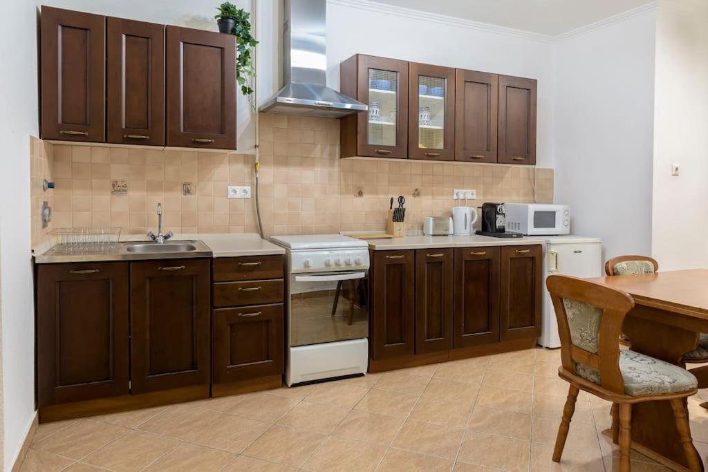 בודפשט B333 Apartment - In The Heart Of The City מראה חיצוני תמונה