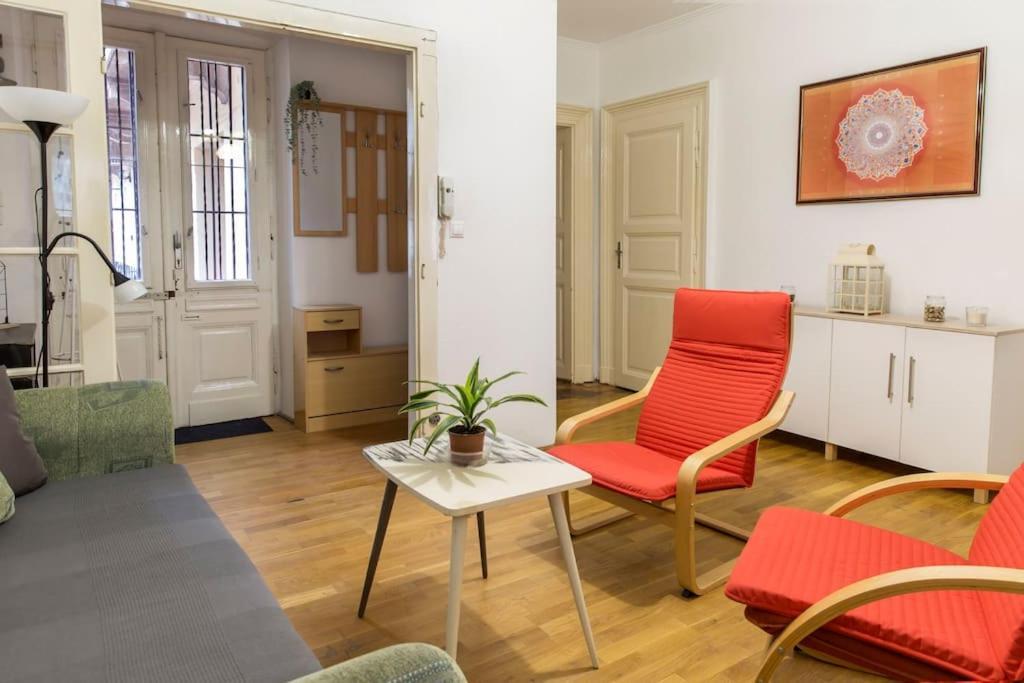 בודפשט B333 Apartment - In The Heart Of The City מראה חיצוני תמונה